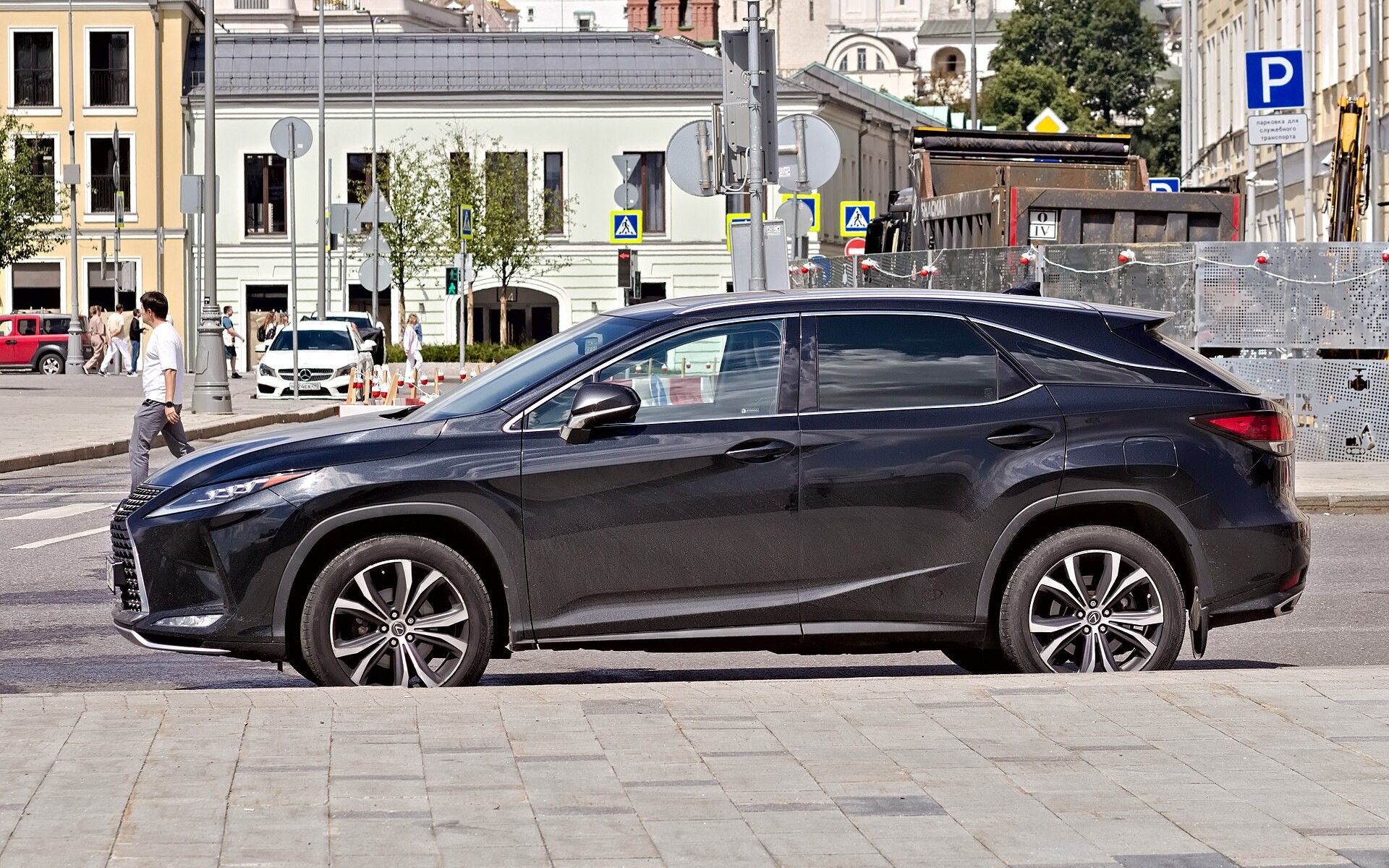 ​«Валериан и город тысячи планет» Люка Бессона с участием Lexus выйдет на экраны в 2017 году